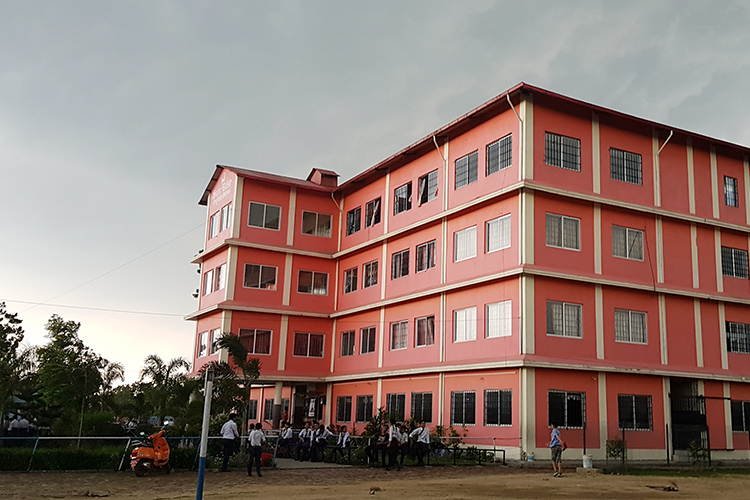 Sunrise English School