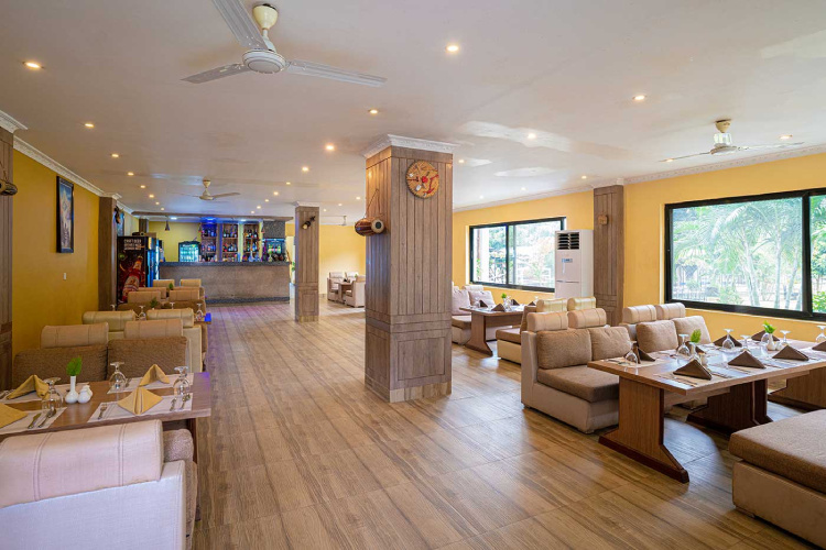 Lounge Bar